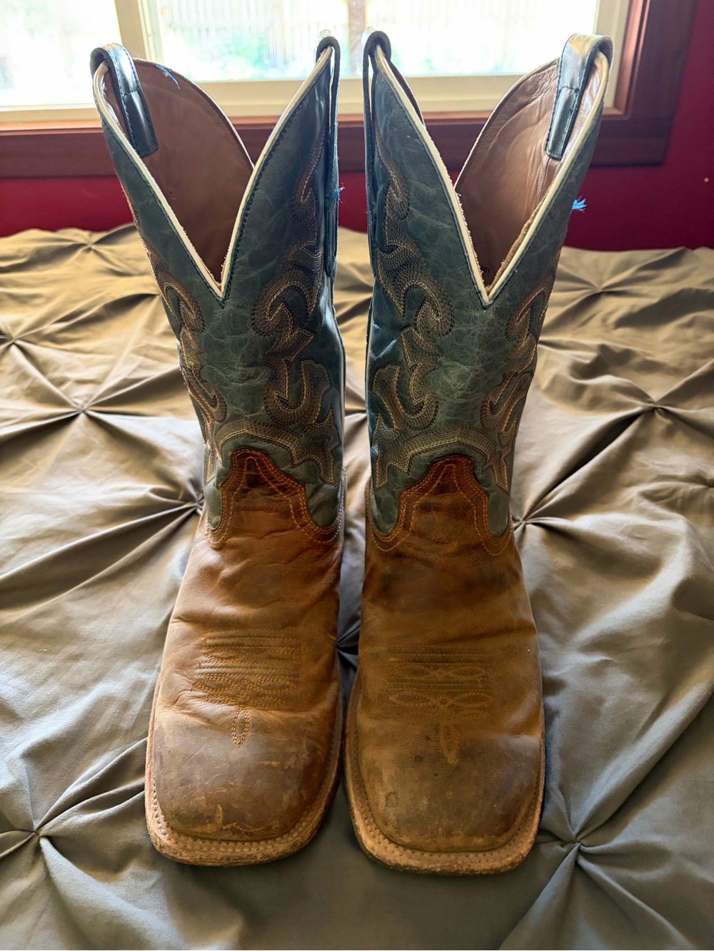 Corral Brown Leather Cowboy Boots with Cream Trim